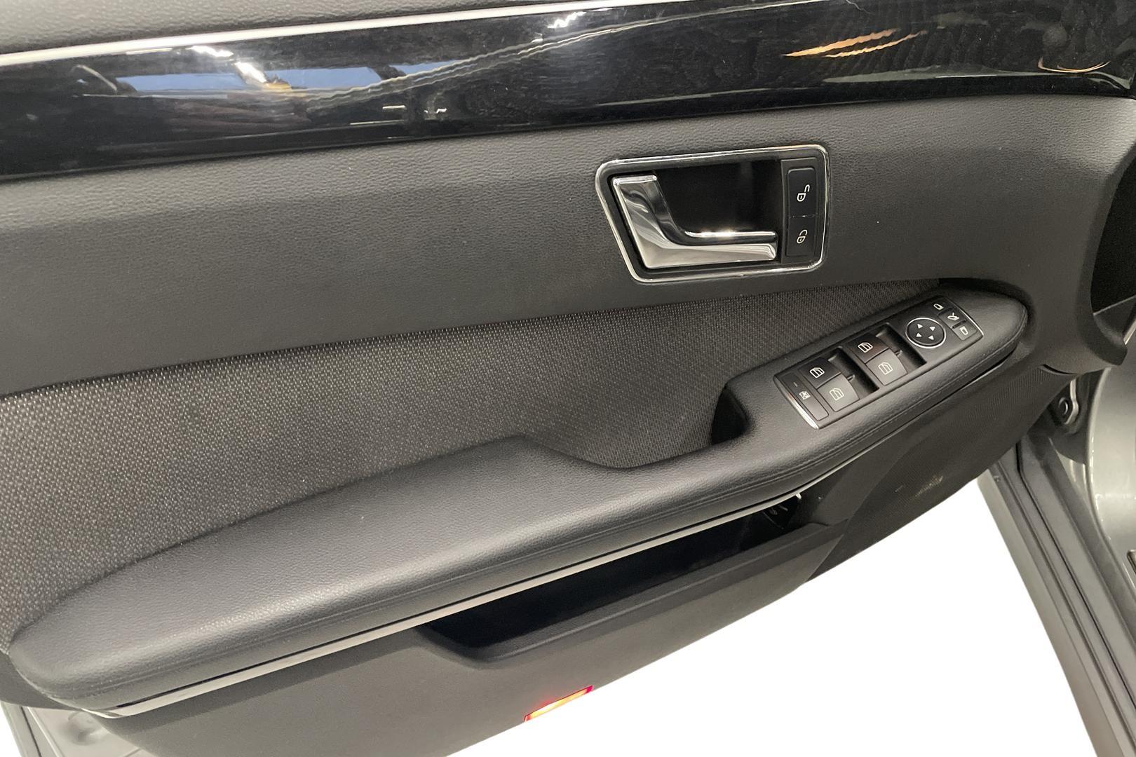 Mercedes-Benz E 2011