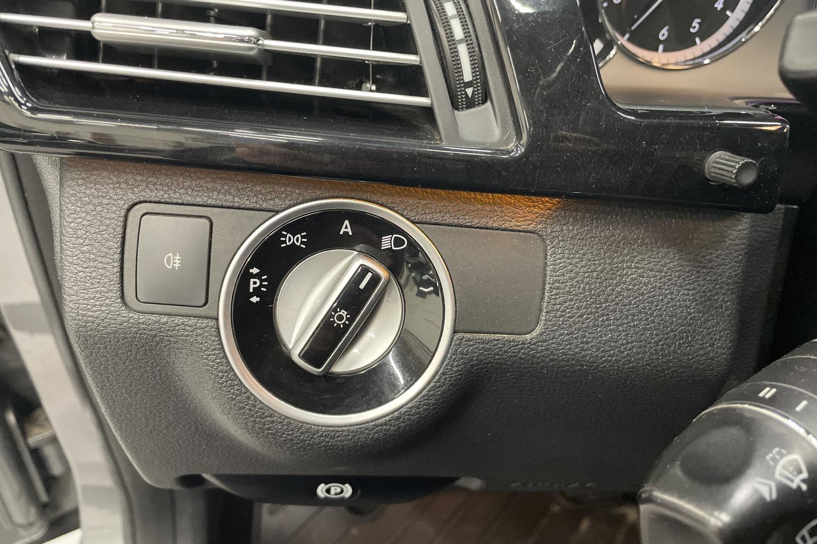 Mercedes-Benz E 2011