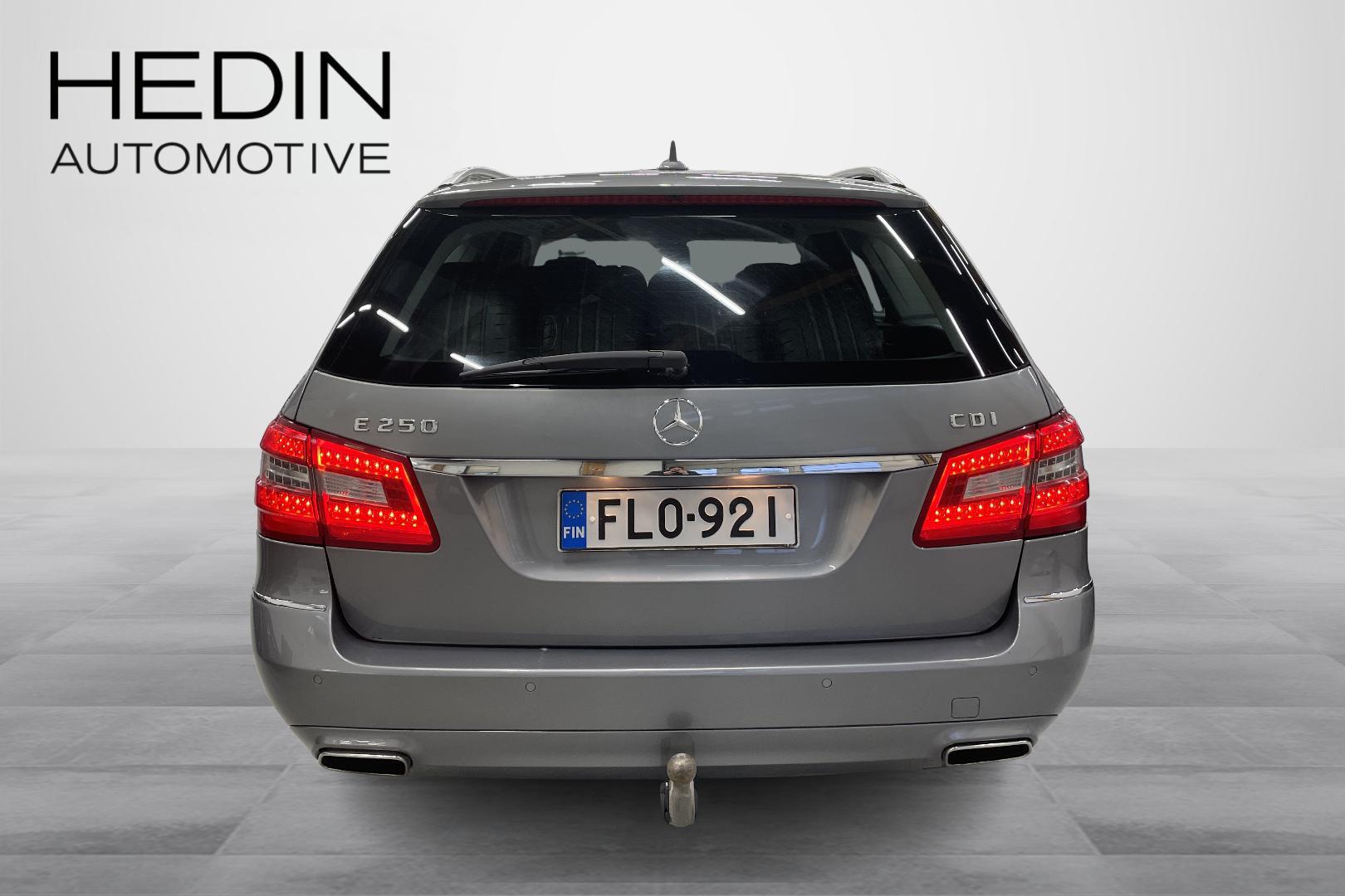 Mercedes-Benz E 2011