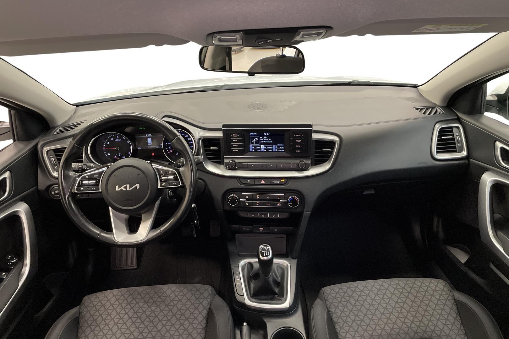 Kia Ceed 8