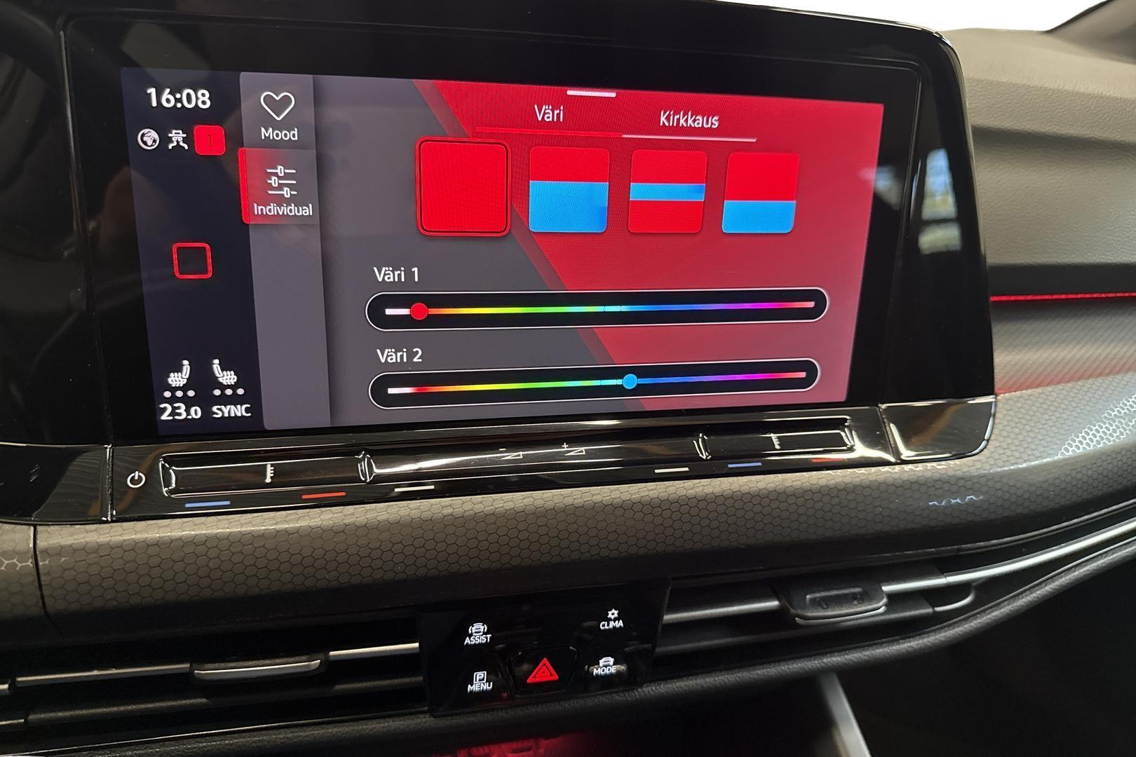 Volkswagen Golf 22