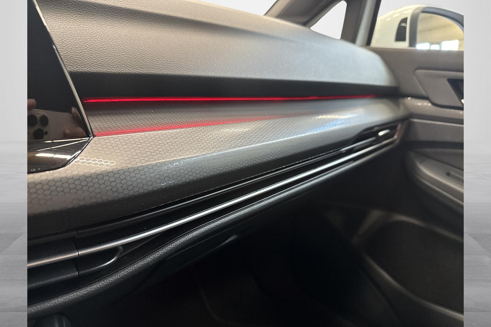 Volkswagen Golf 27