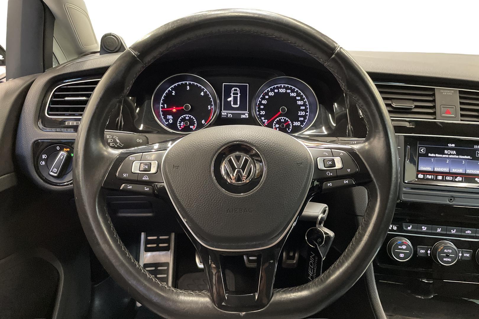 Volkswagen Golf 2016