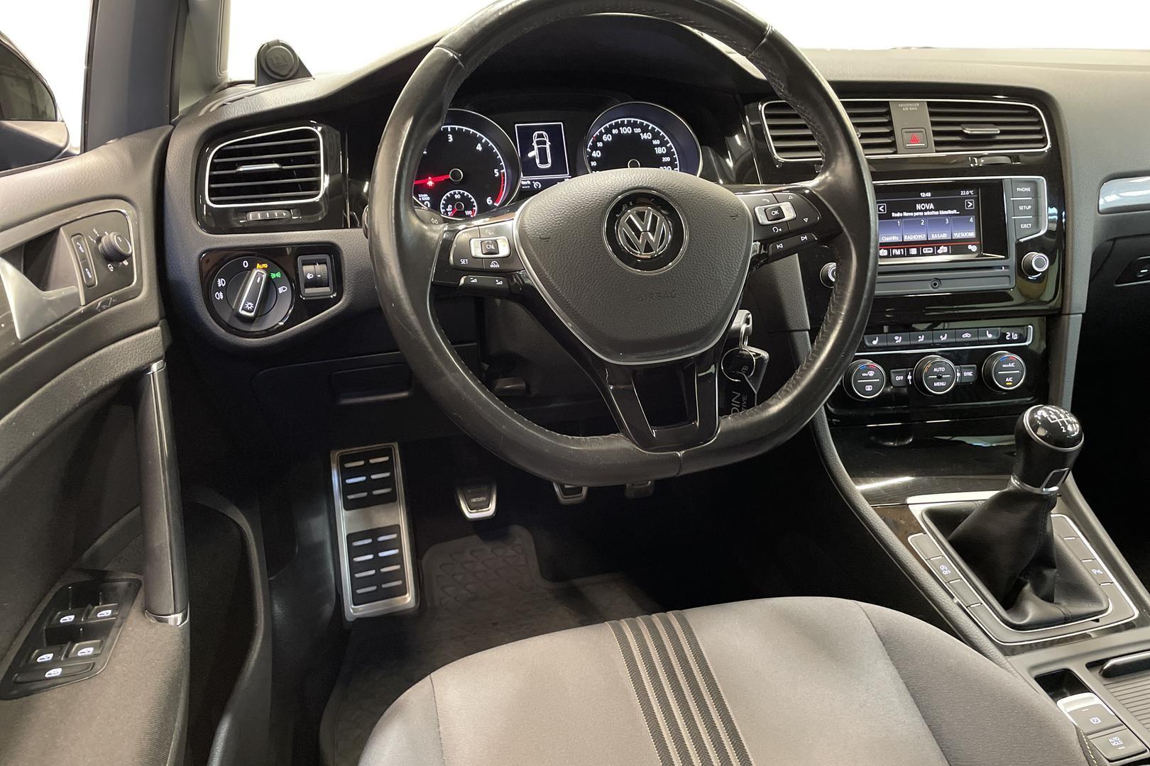 Volkswagen Golf 2016