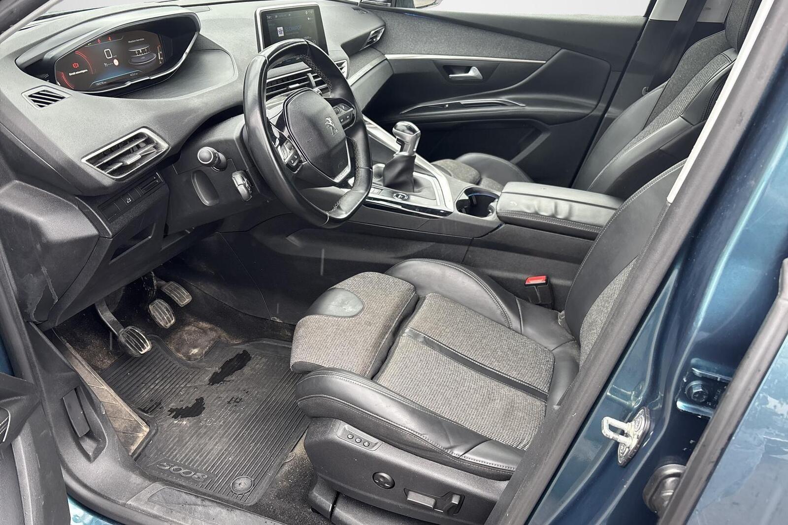Peugeot 5008 2019