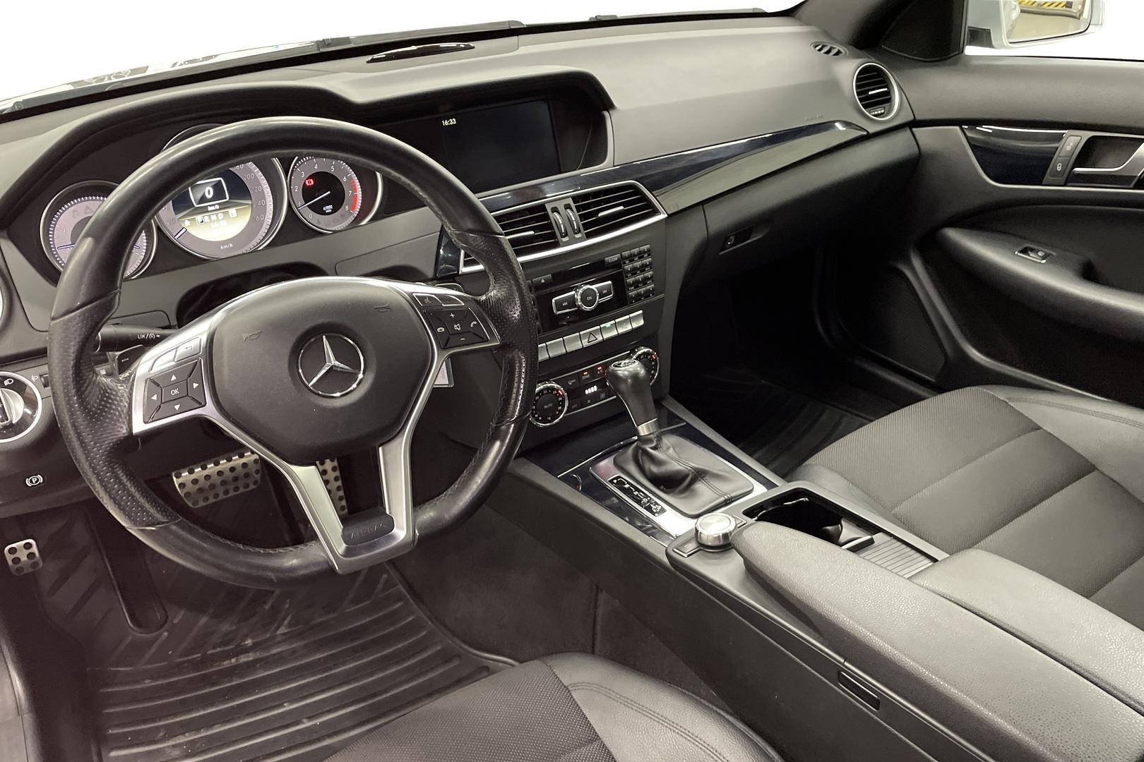 Mercedes-Benz C 2011