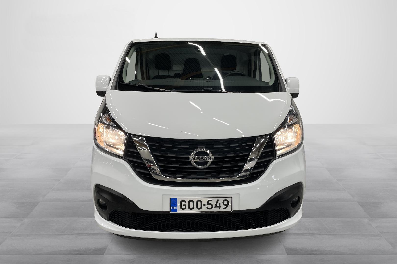 Nissan NV300 2021