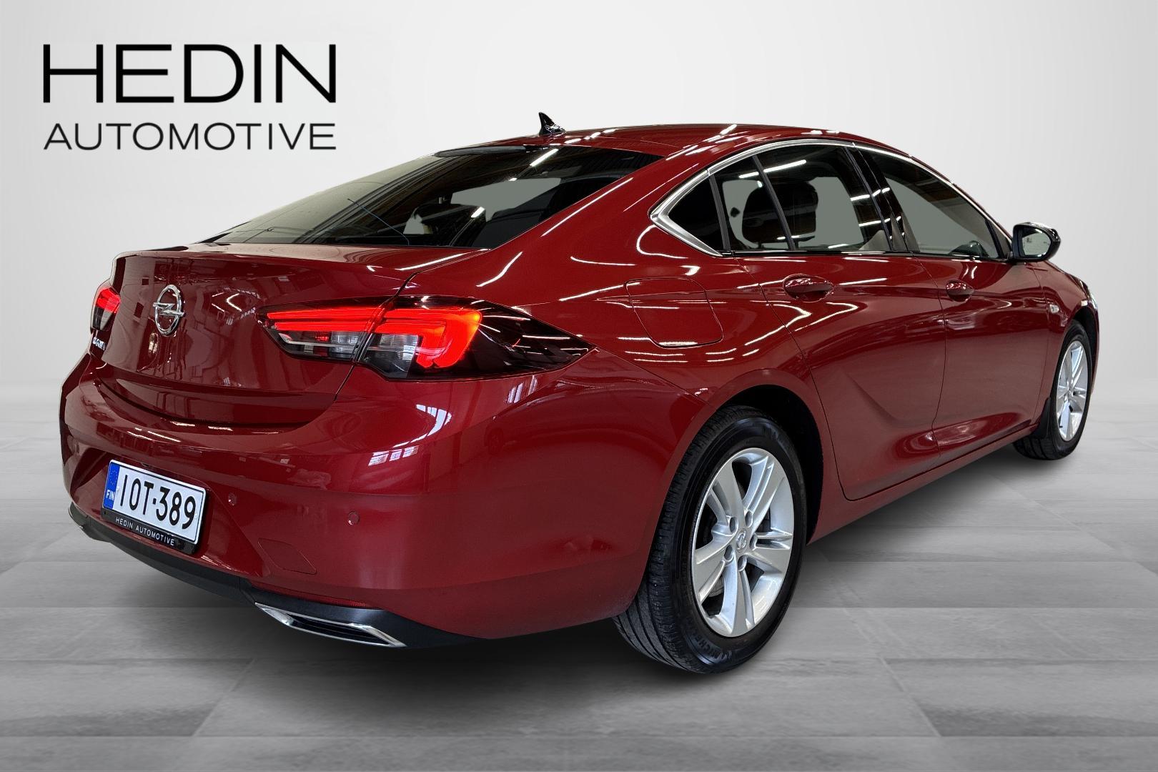 Opel Insignia 2022