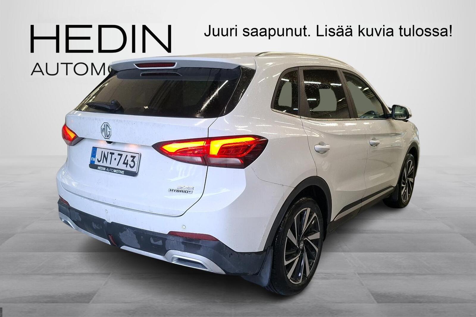 MG ZS 2025