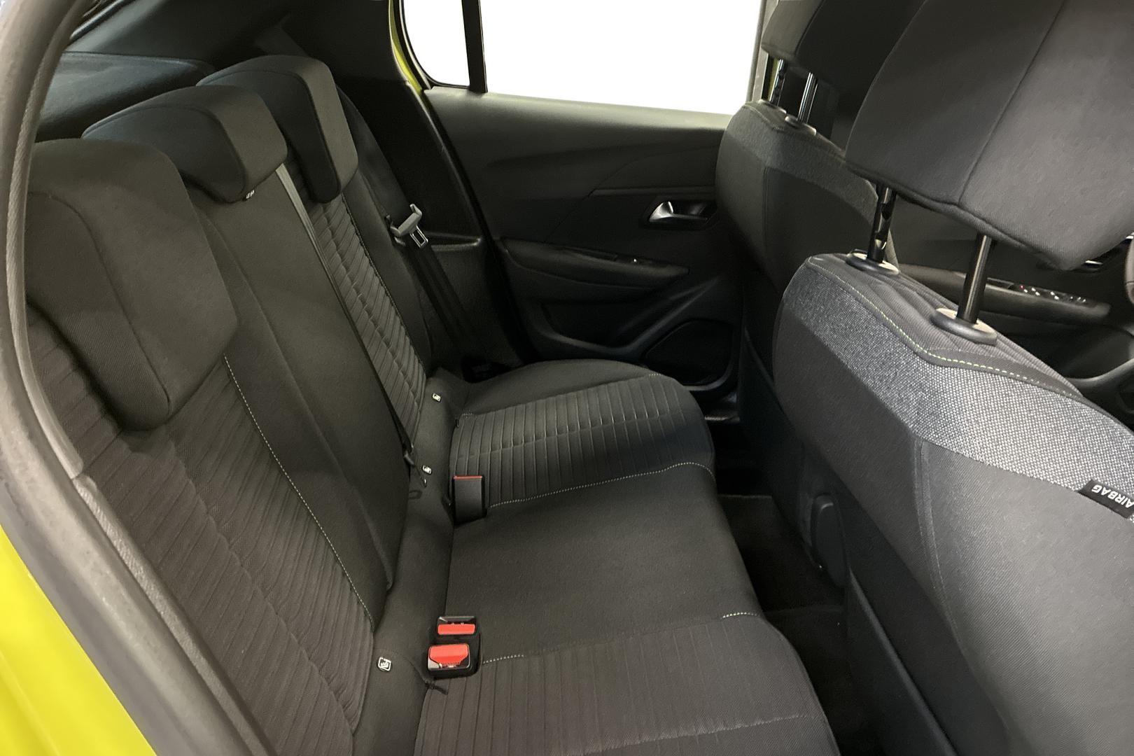 Peugeot 208 13
