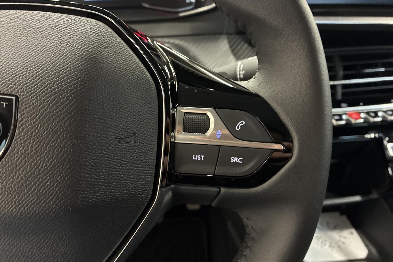 Peugeot 208 17