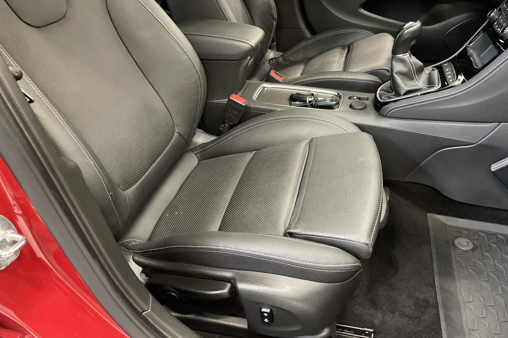 Opel Astra 2021