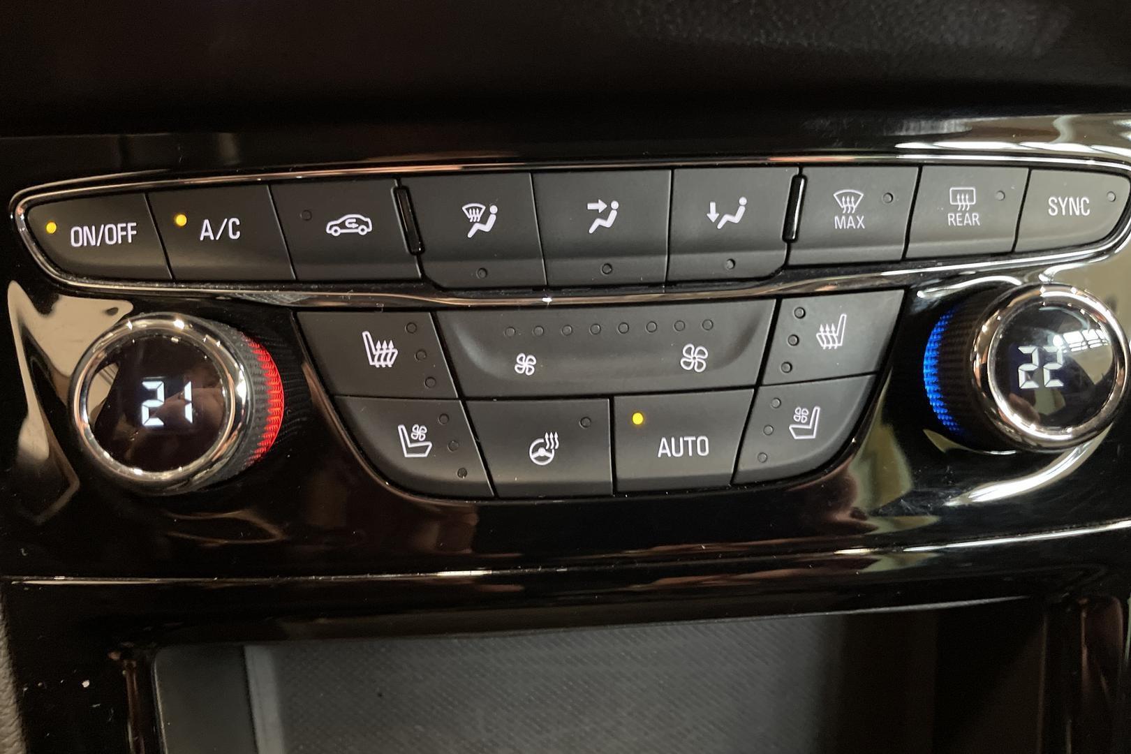 Opel Astra 2021