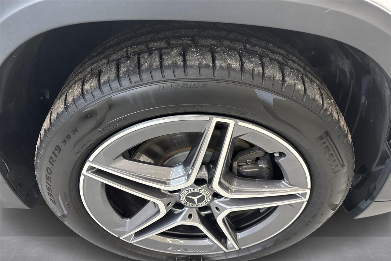 Mercedes-Benz GLA 2023