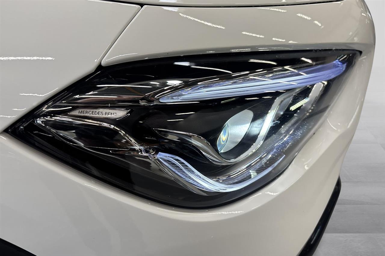 Mercedes-Benz GLA 2023