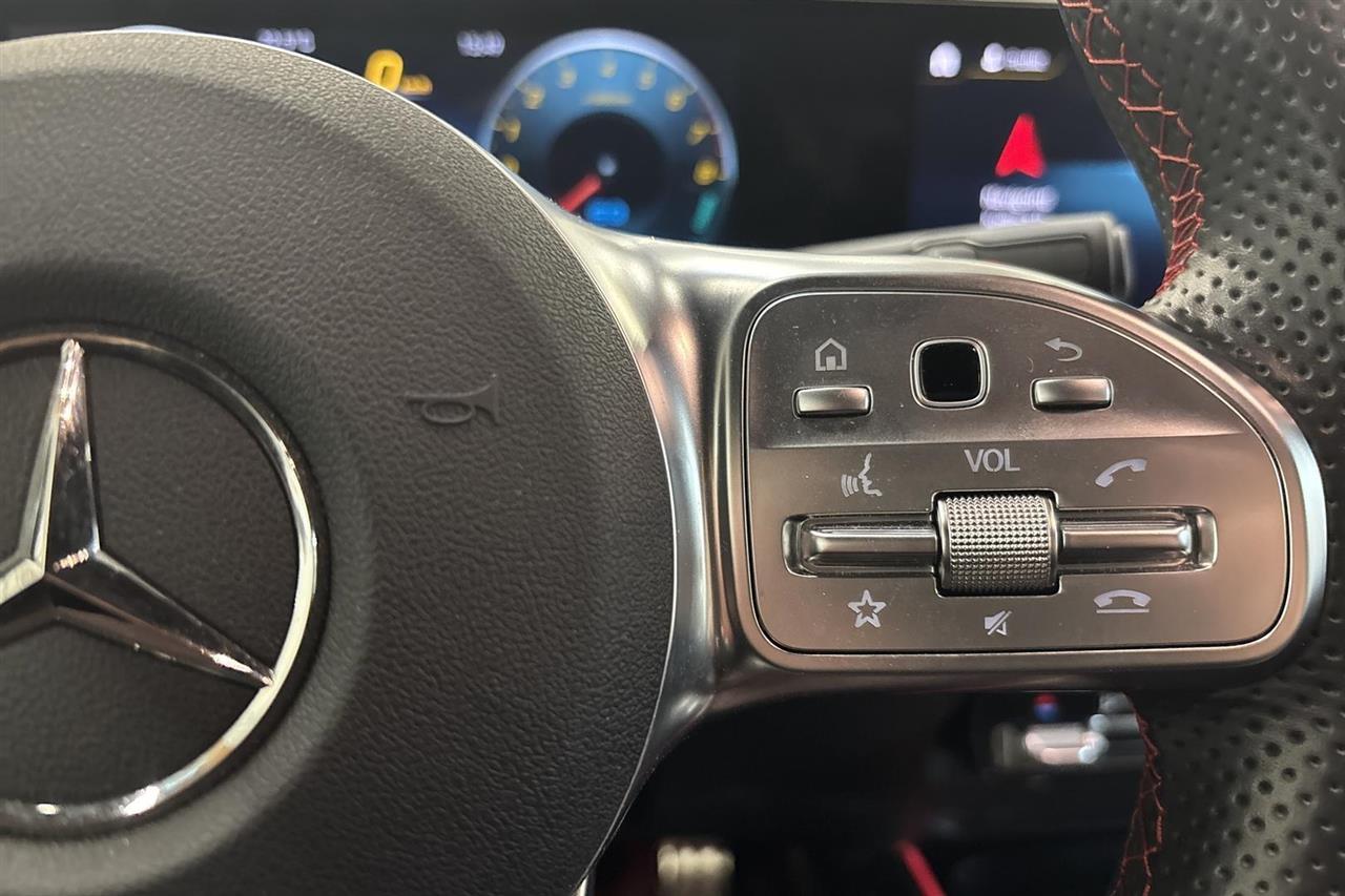 Mercedes-Benz GLA 2023