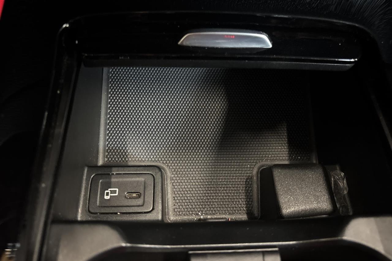Mercedes-Benz GLA 2023