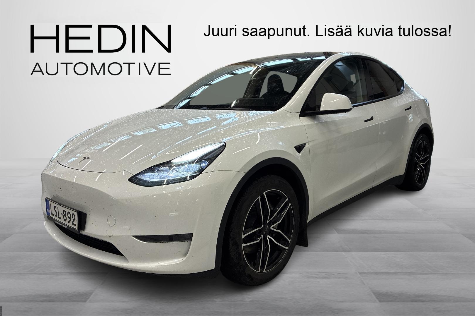 Tesla Model Y 2022