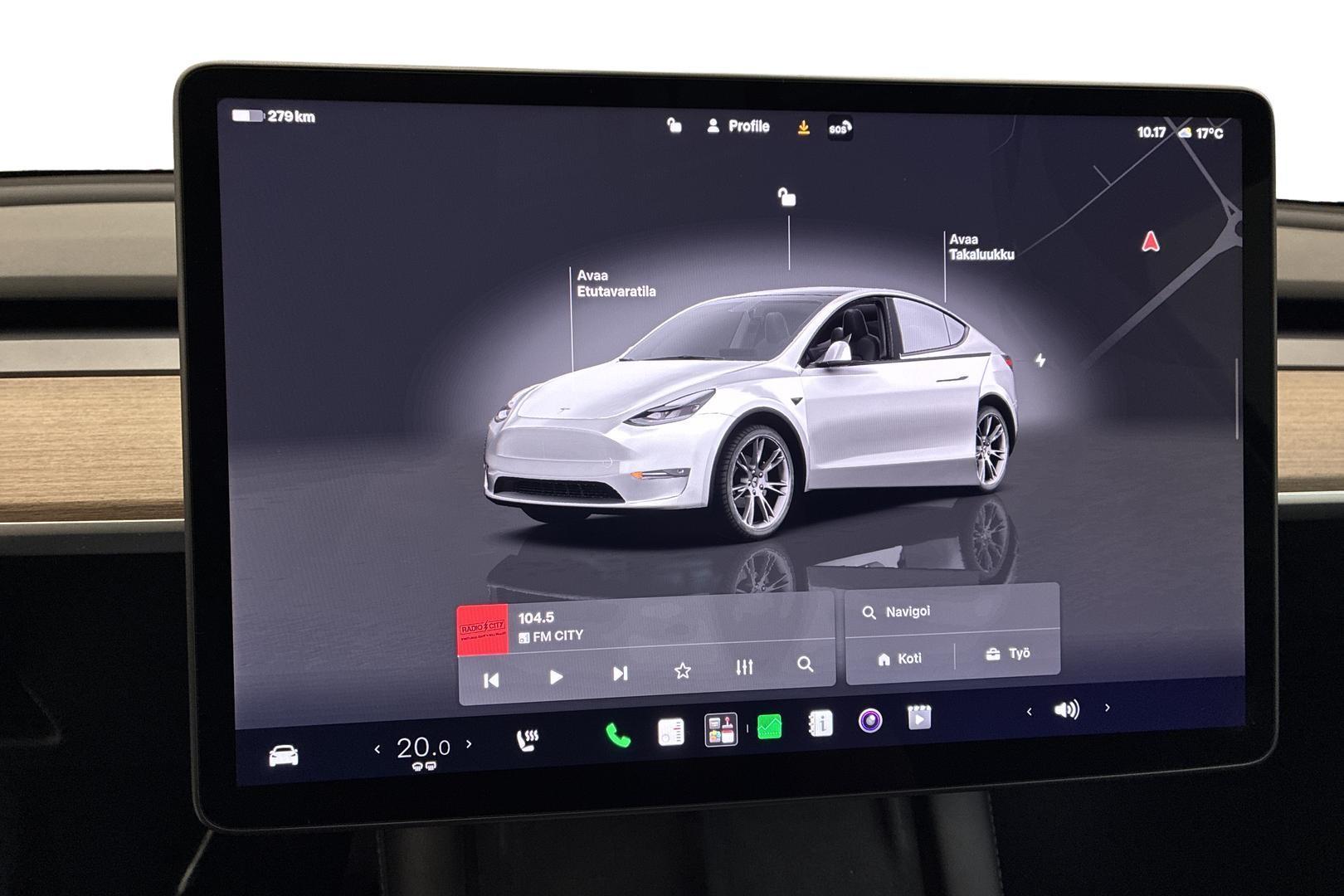 Tesla Model Y 16