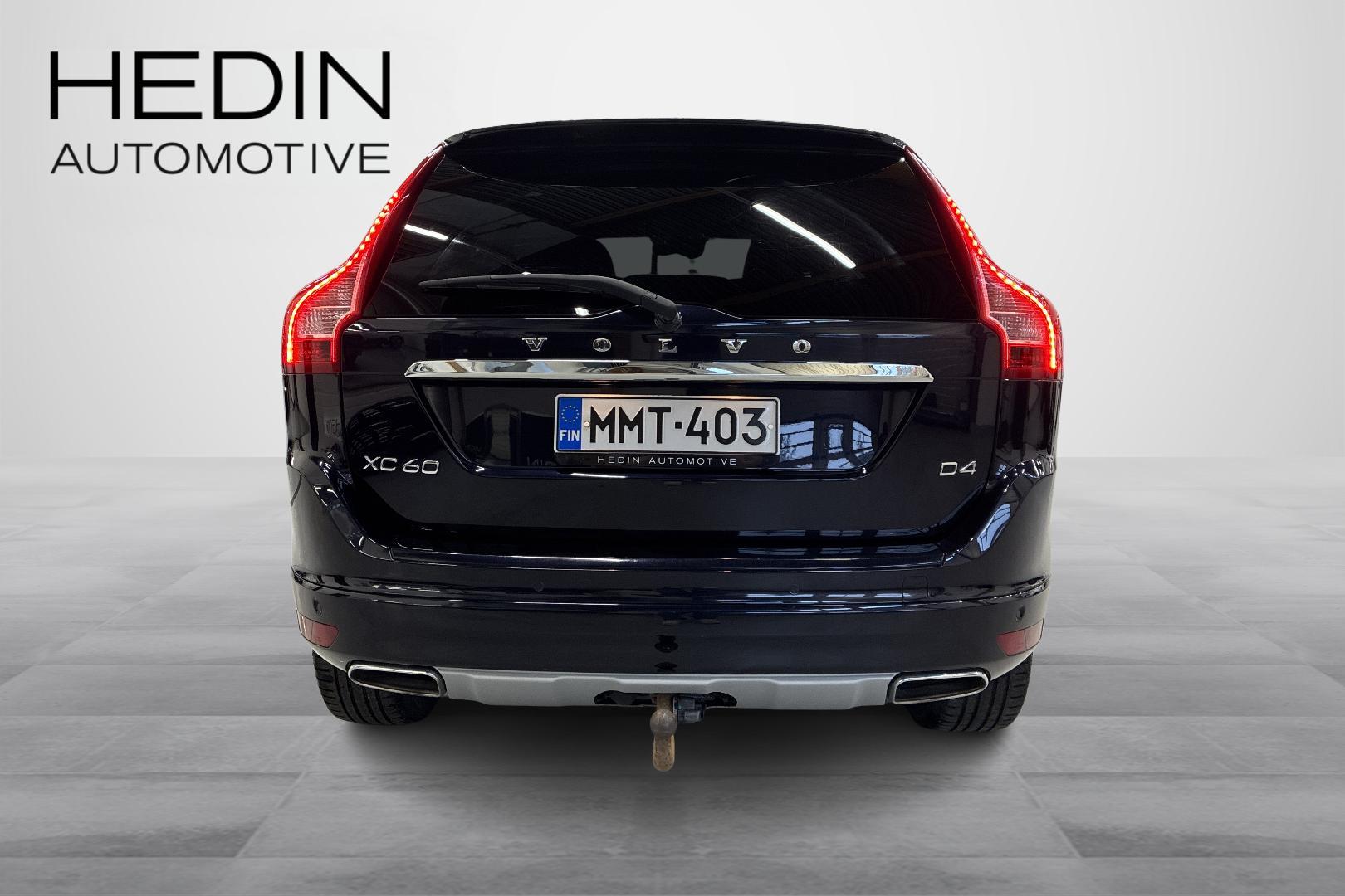 Volvo XC60 4