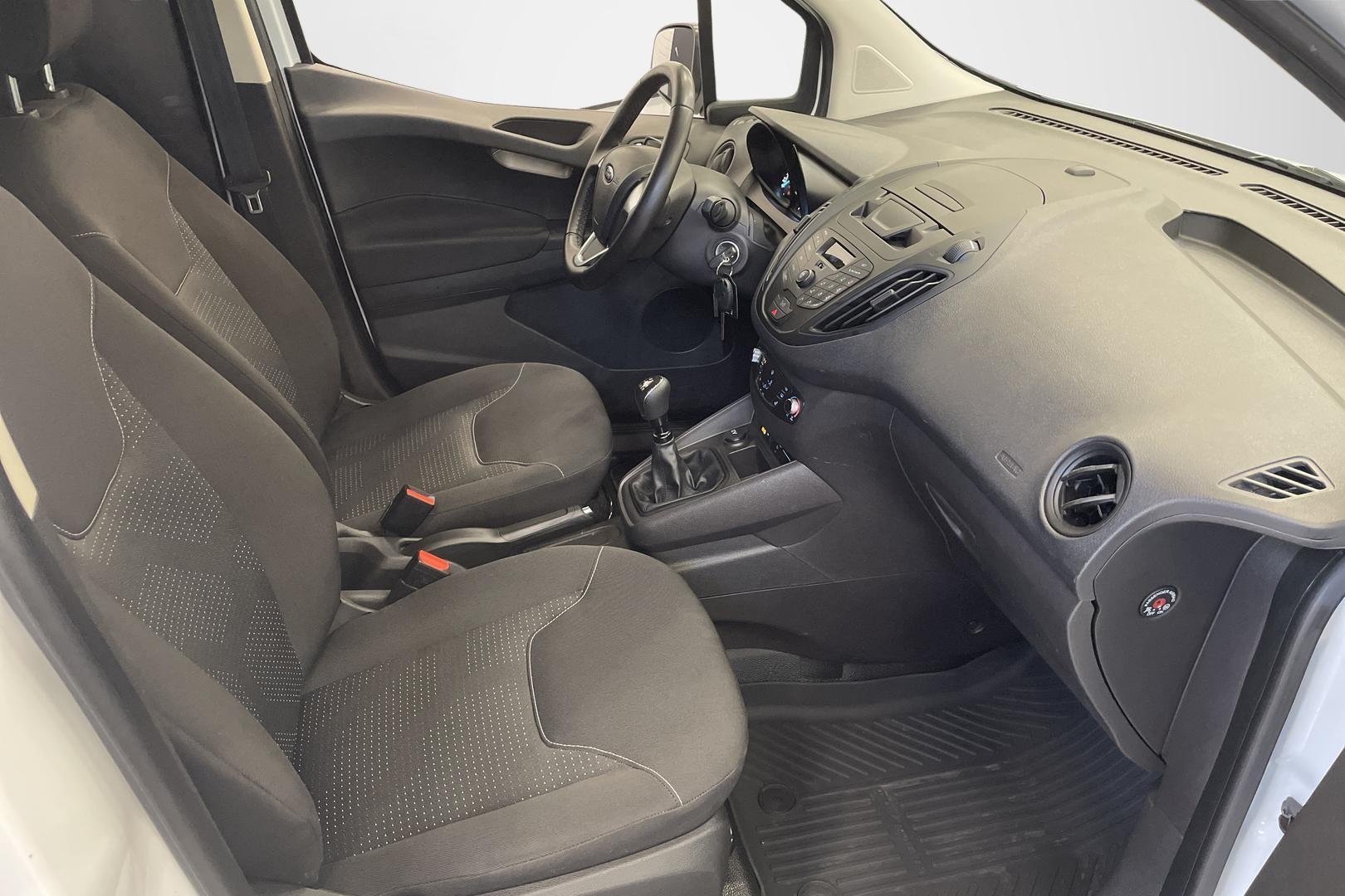 Ford Transit Courier 2022