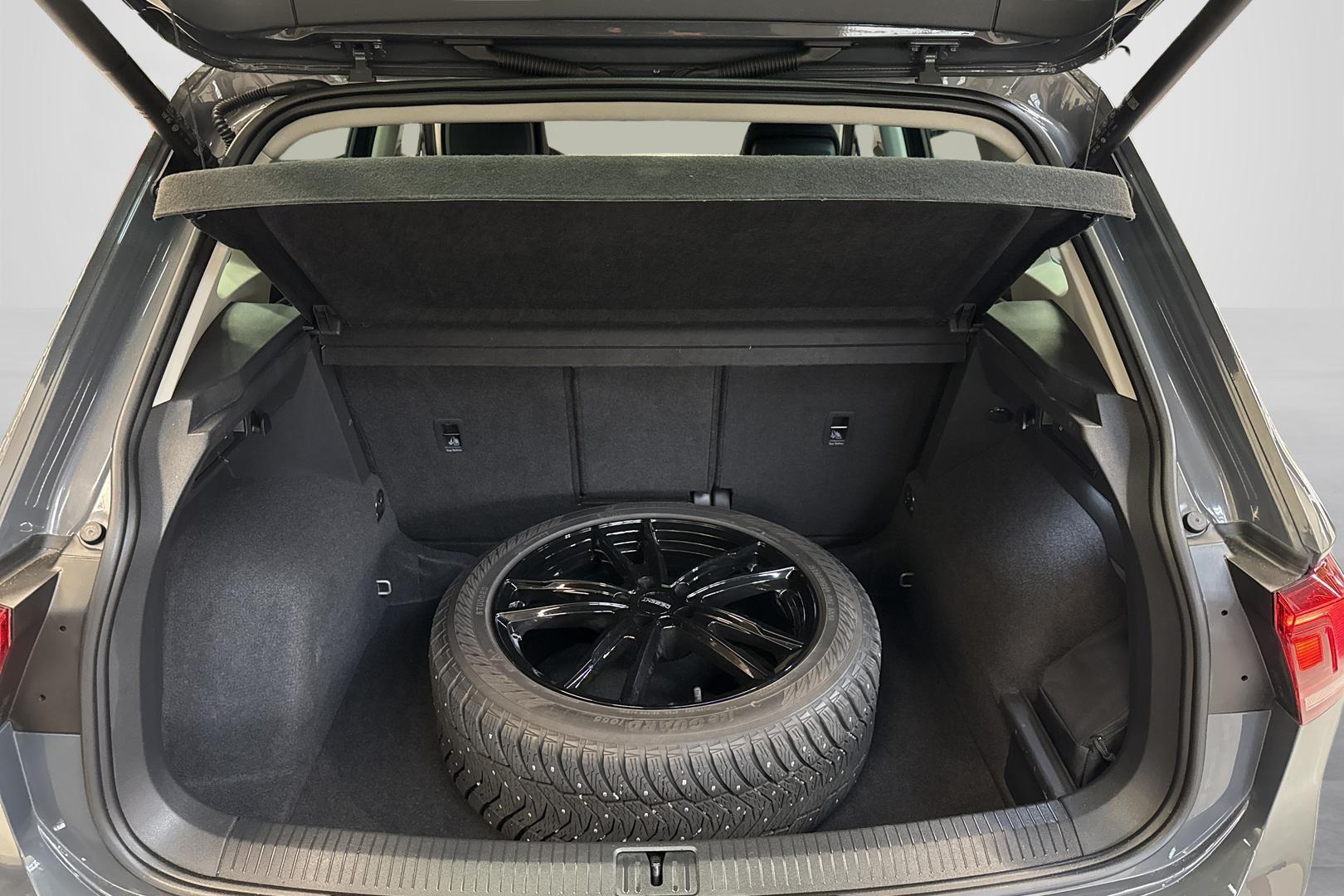 Volkswagen Tiguan 12