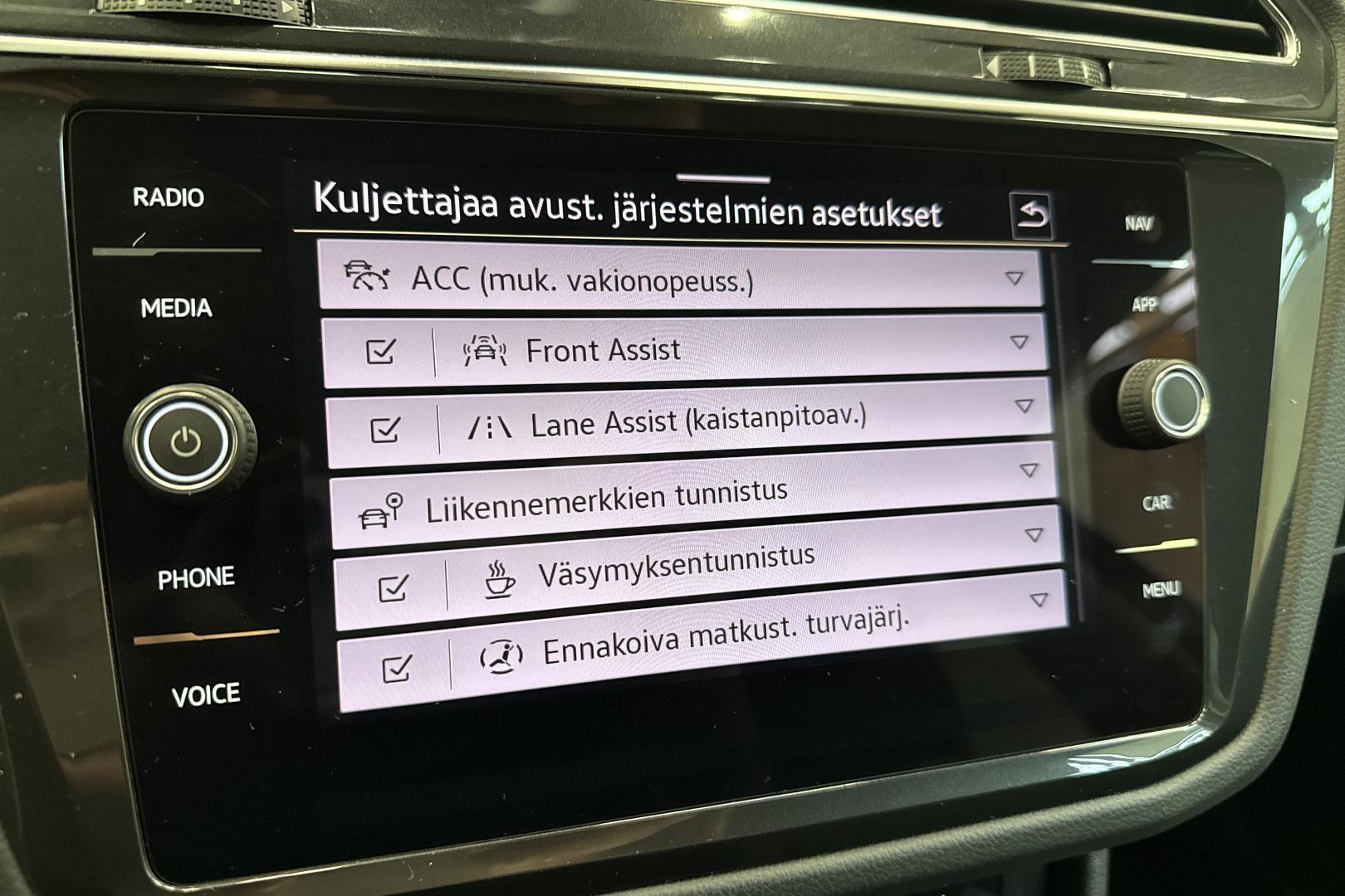 Volkswagen Tiguan 26