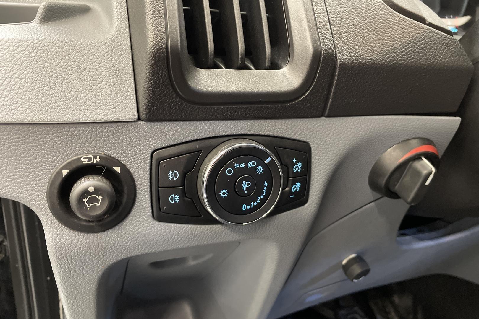 Ford Transit 2019