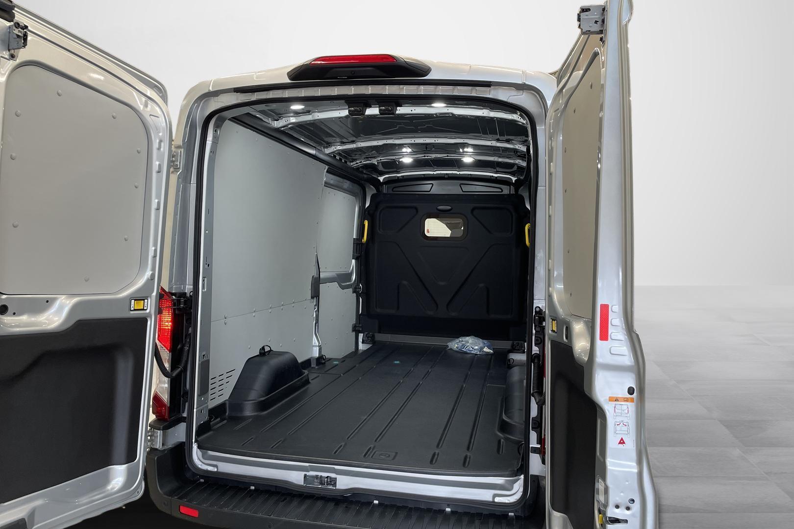 Ford Transit 4