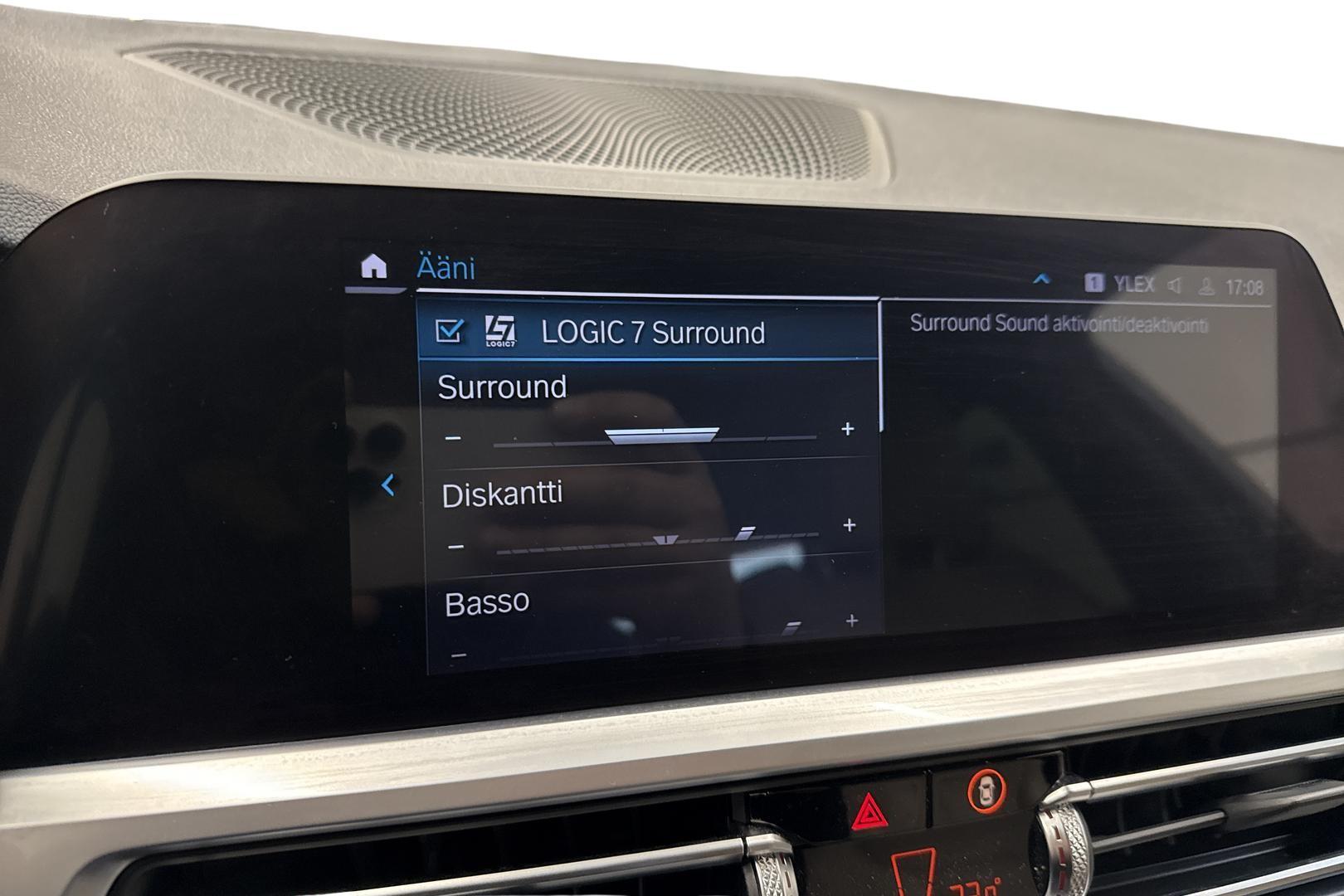 BMW 330 2019