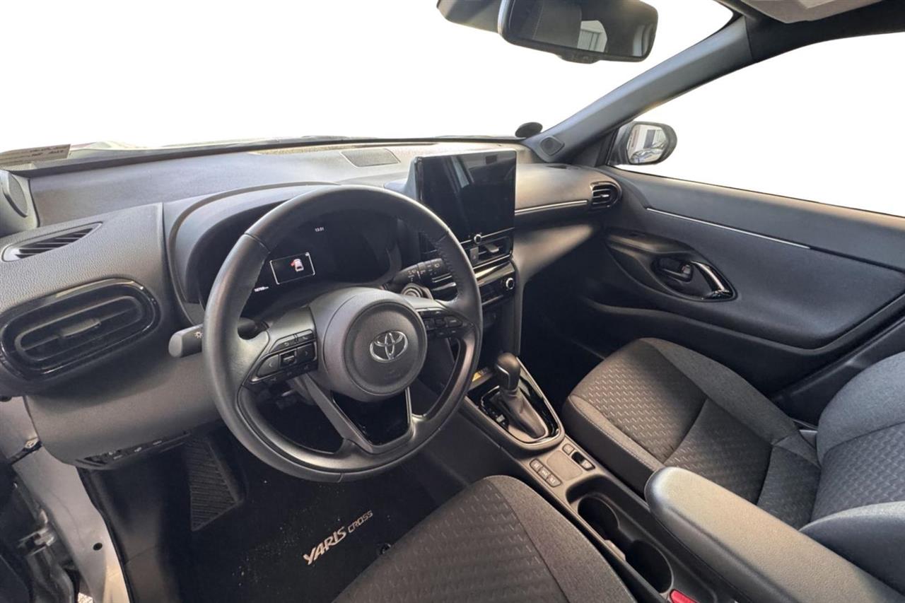 Toyota Yaris Cross 2024