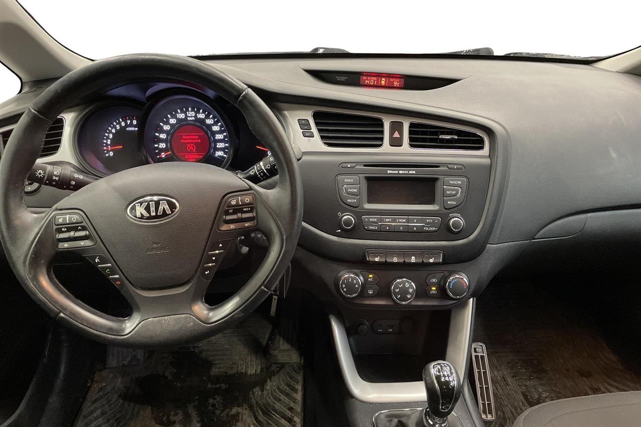 KIA cee'd 2015