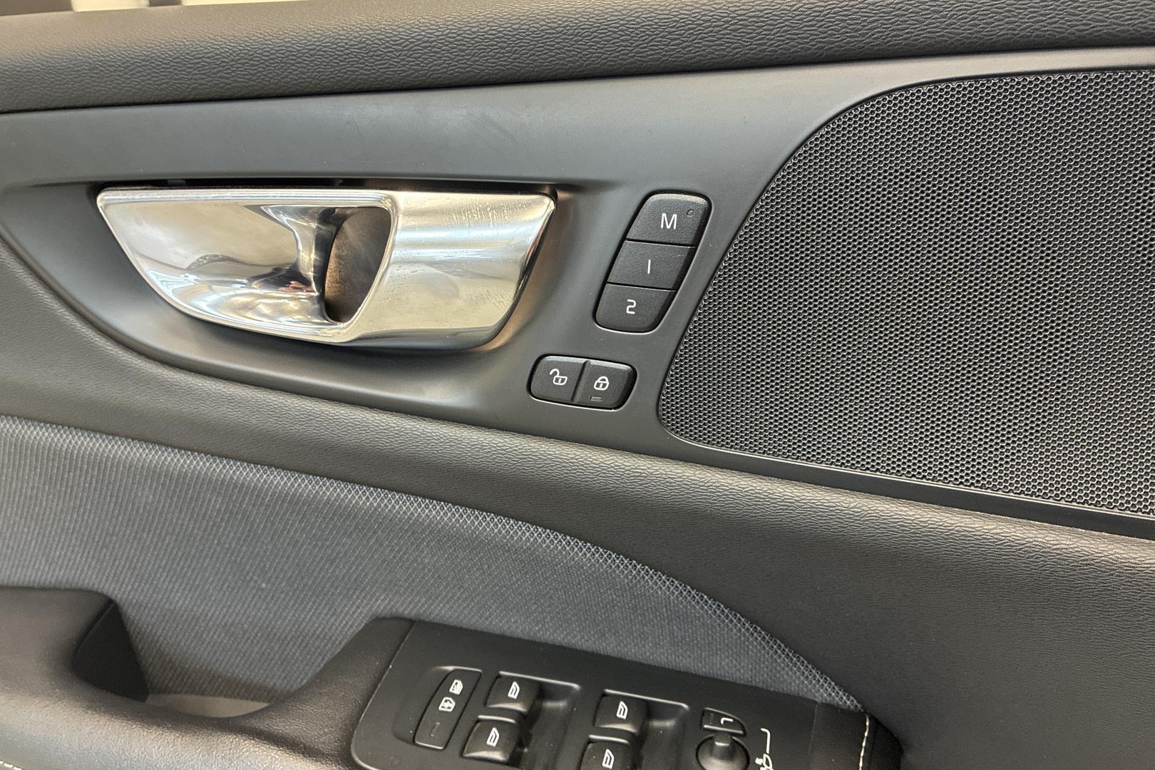 Volvo V60 2019