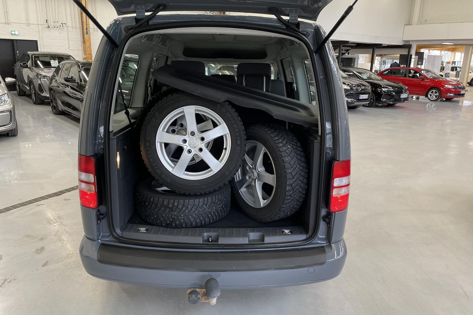 Volkswagen Caddy Maxi 2013
