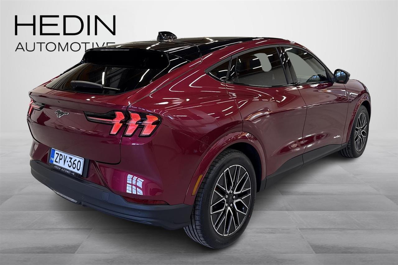 Ford Mustang Mach-E 2026