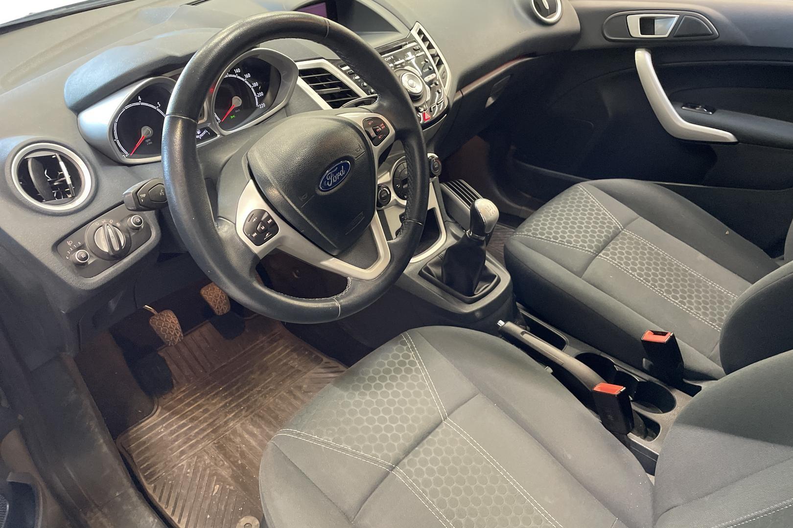 Ford Fiesta 2012