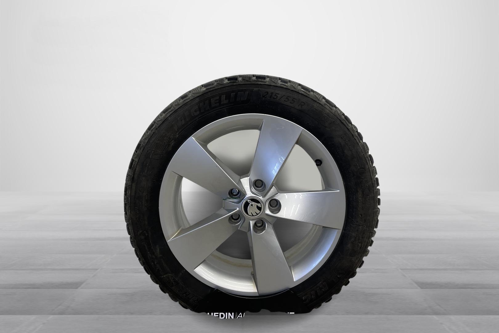 SKODA Karoq 2019