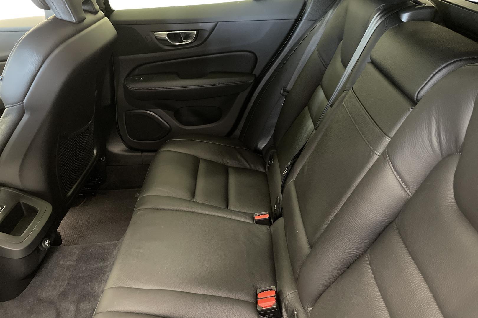 Volvo V60 2020