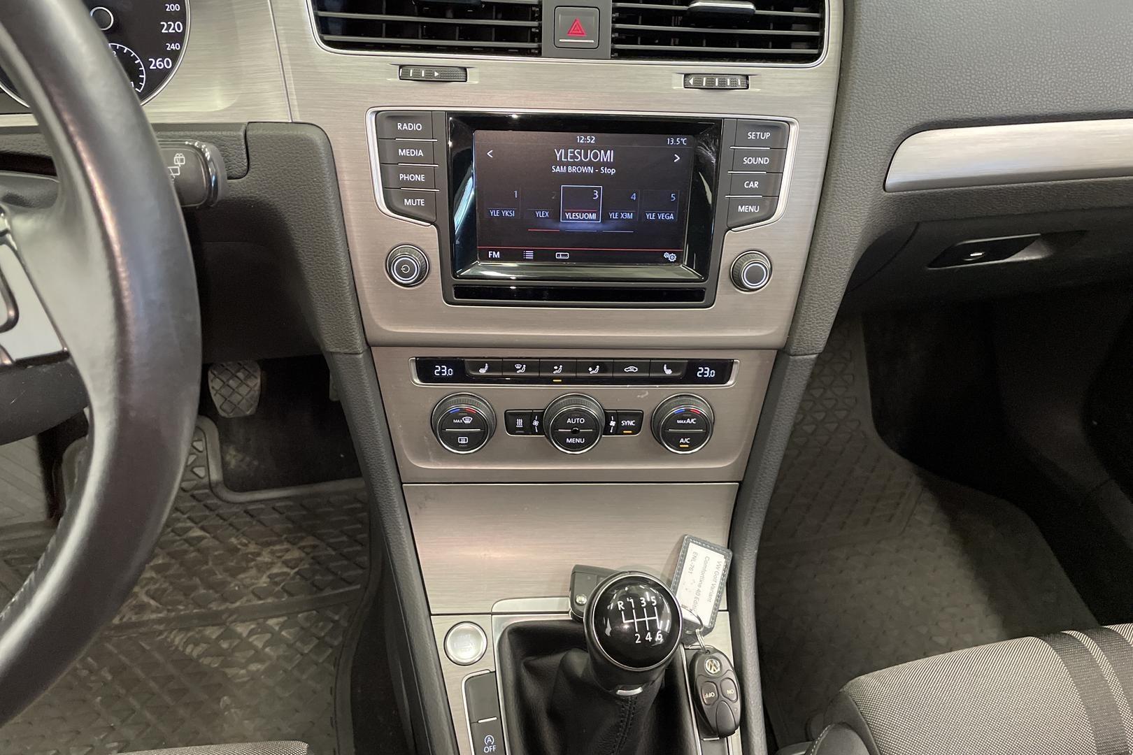 Volkswagen Golf 2015