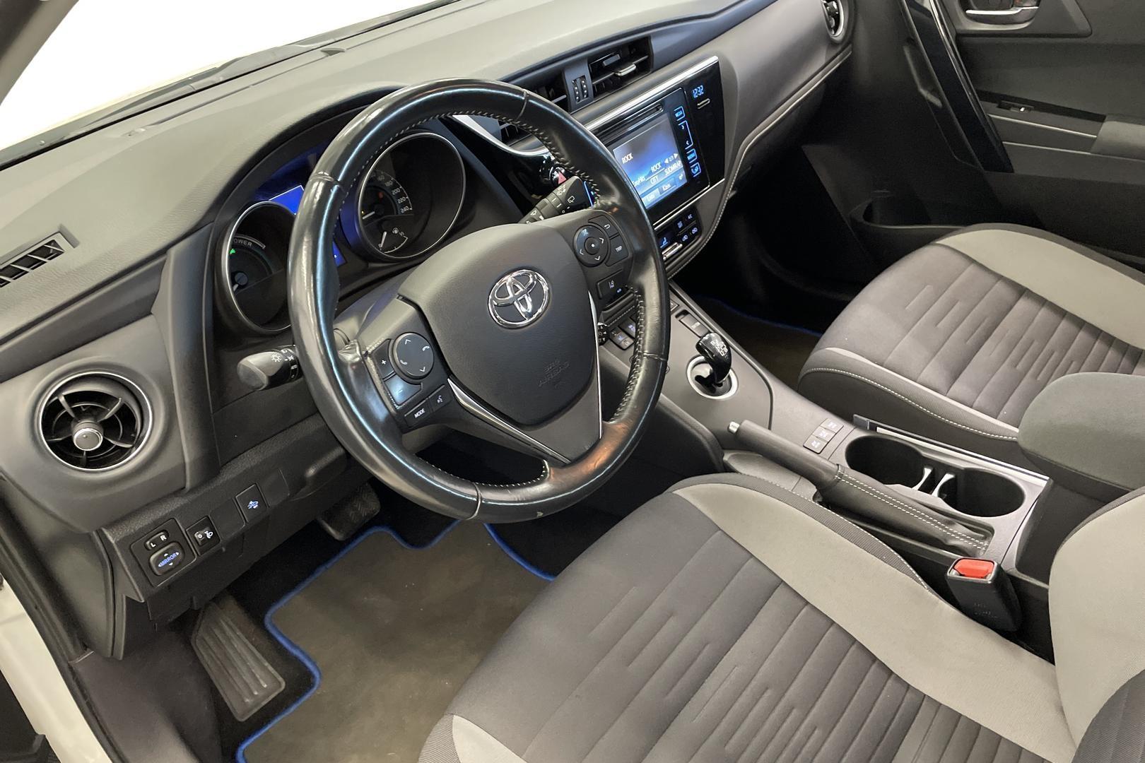 Toyota Auris 2017