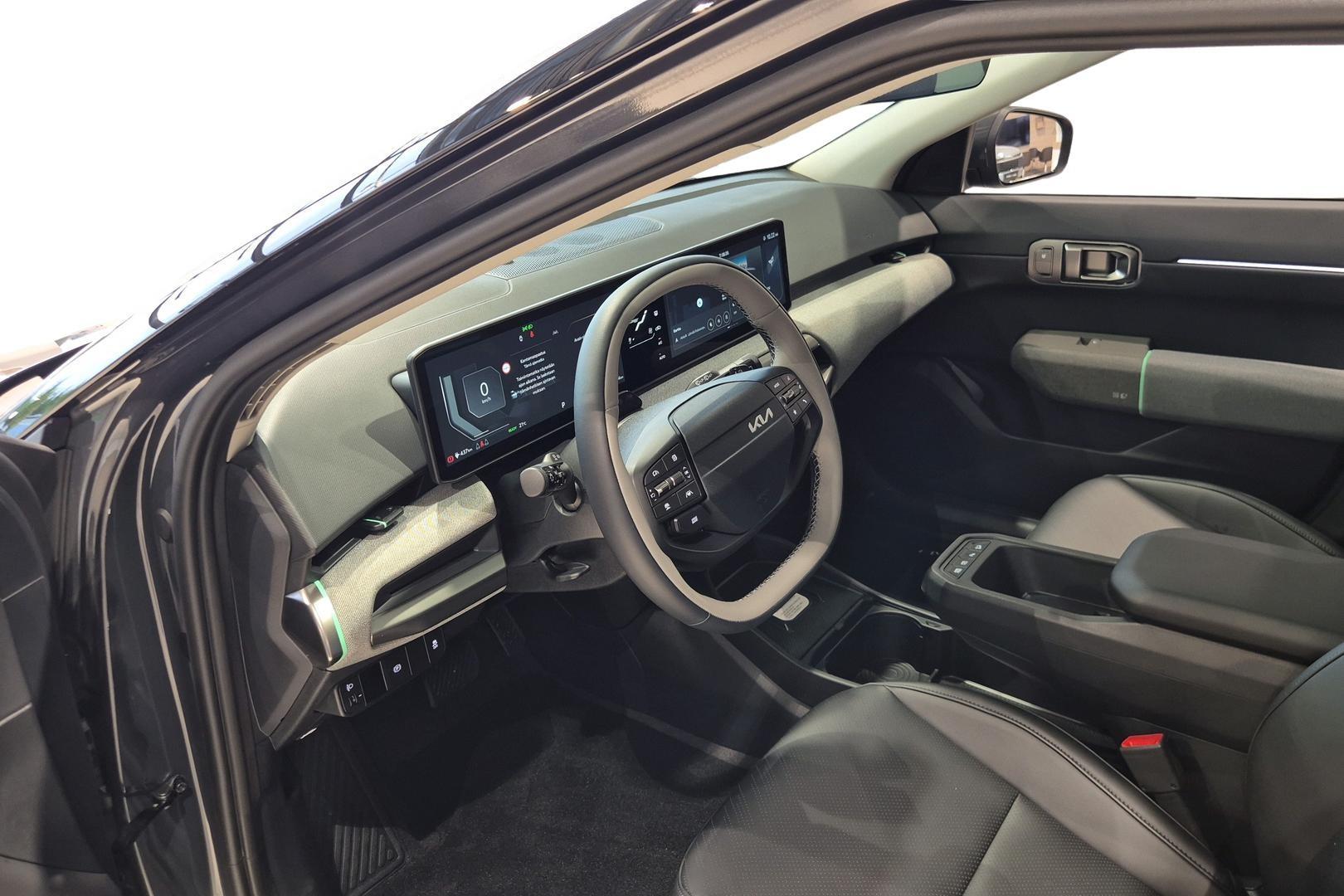 Kia EV4 7
