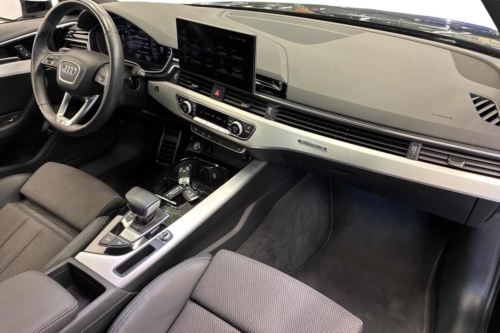 Audi A4 2023