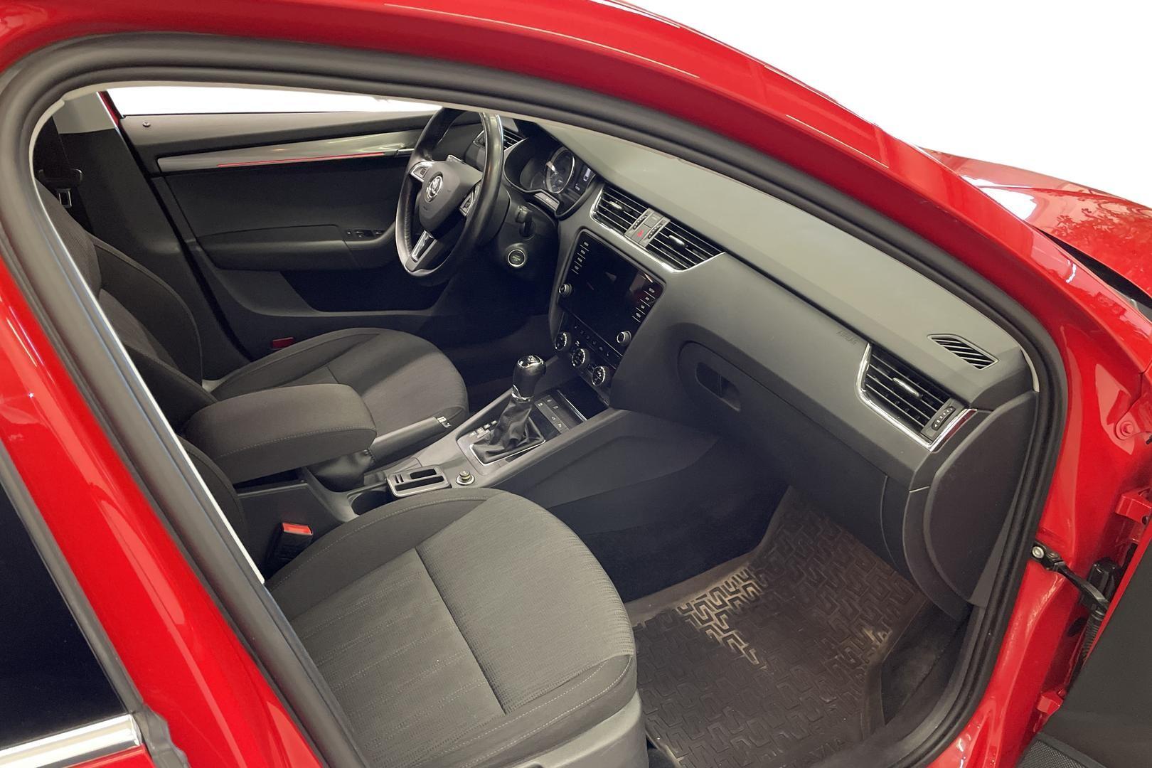 SKODA Octavia 2019
