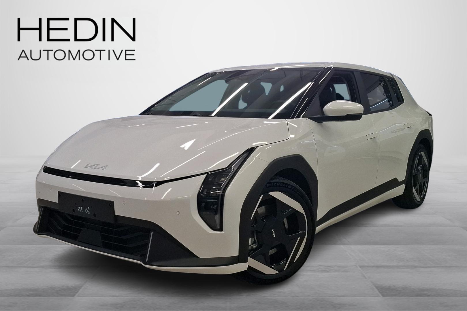 Kia EV4 1
