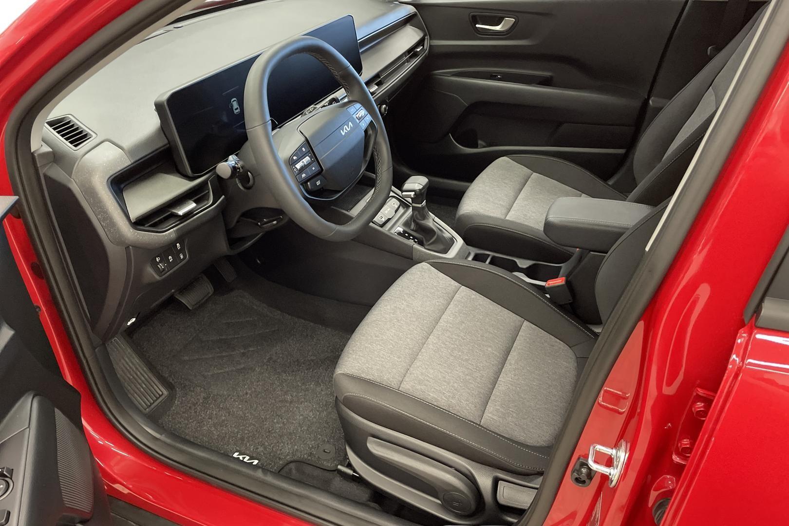 KIA STONIC 7