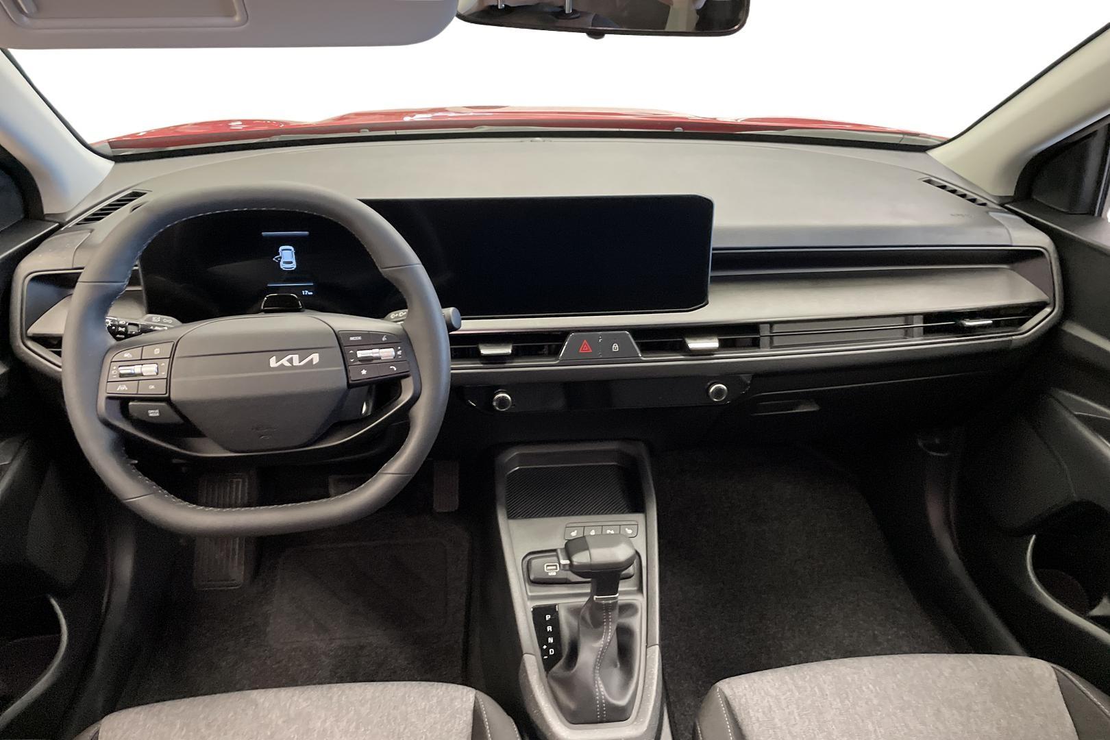 KIA STONIC 8