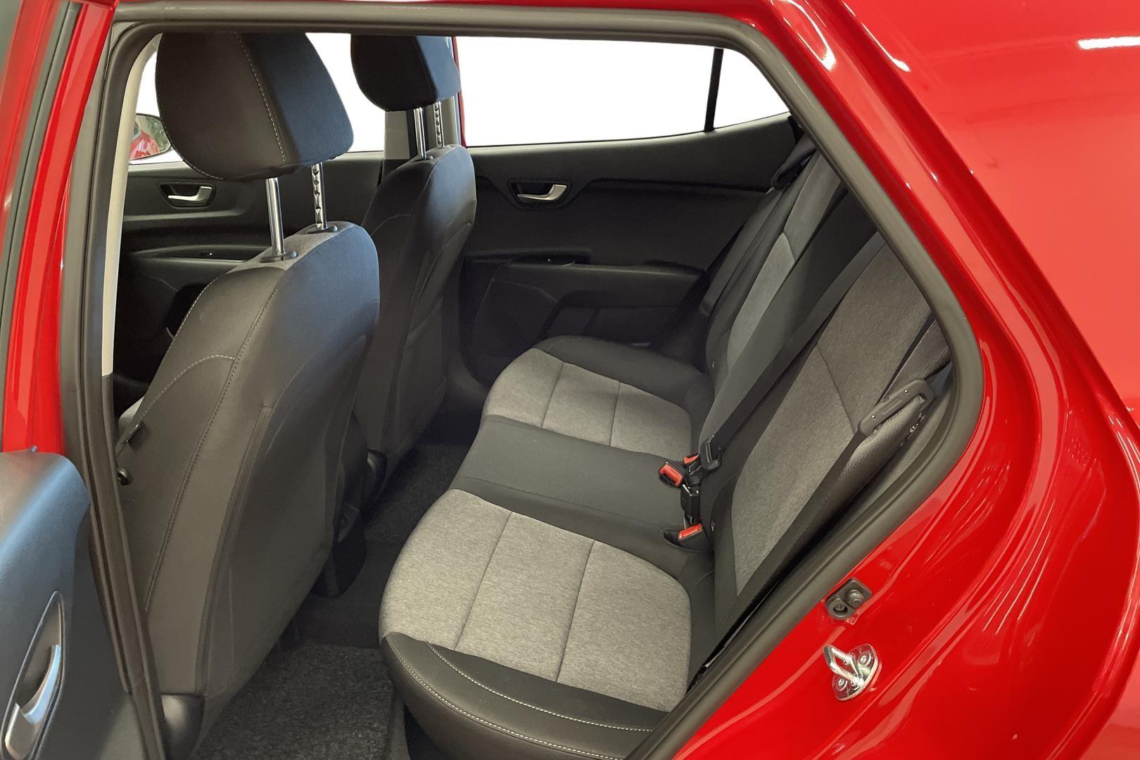 KIA STONIC 9