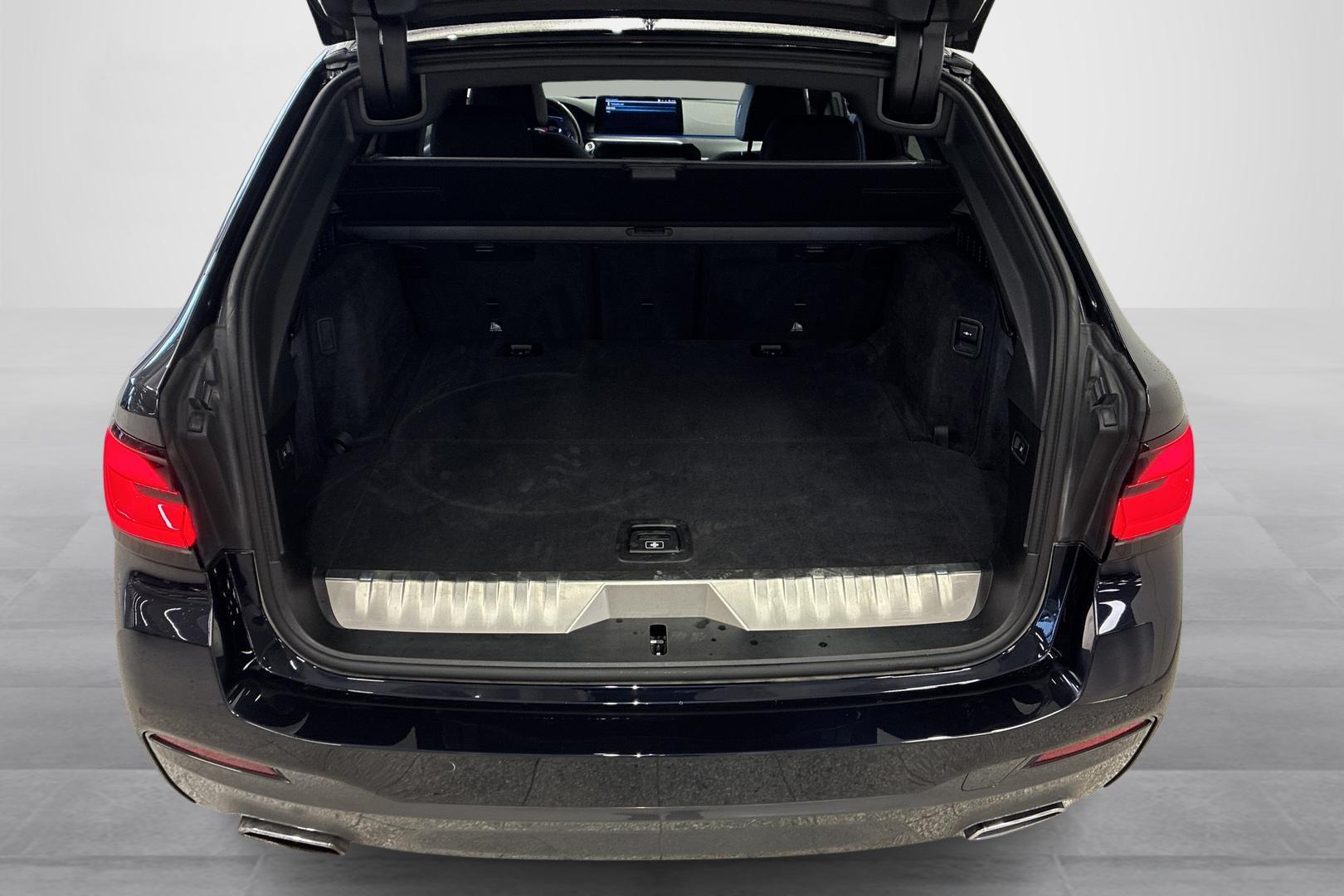 BMW 530 2024