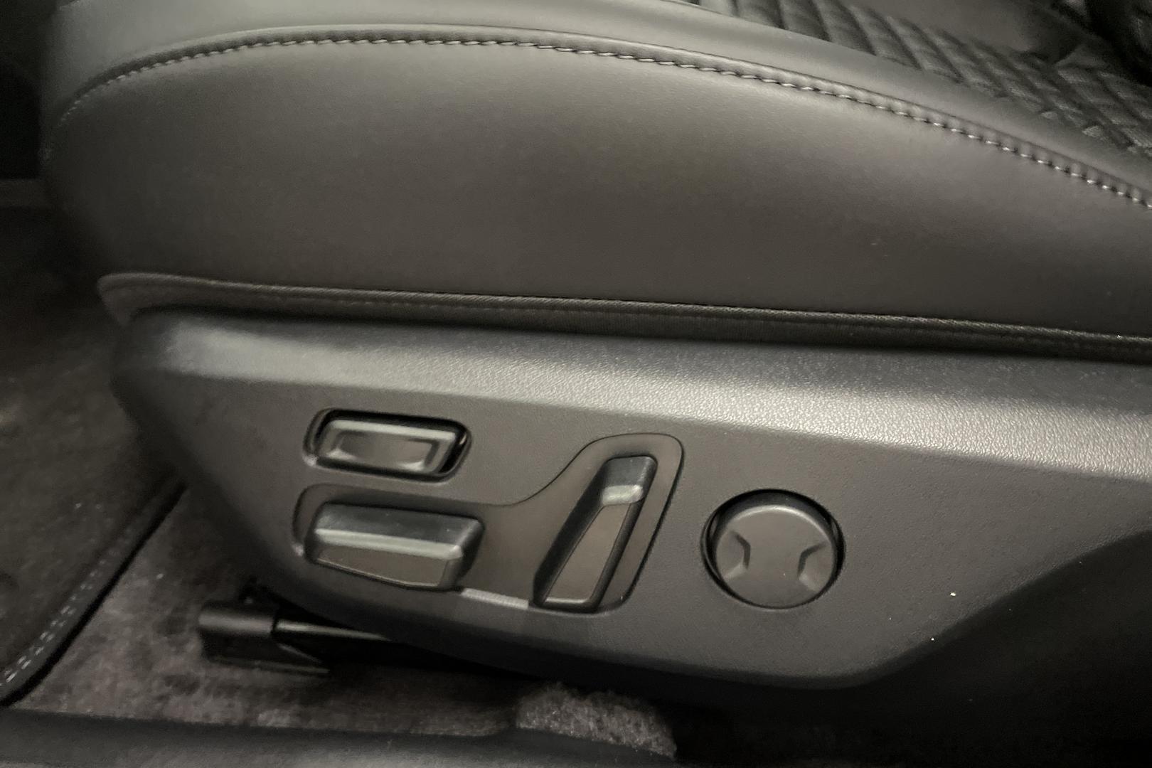 Kia EV4 14