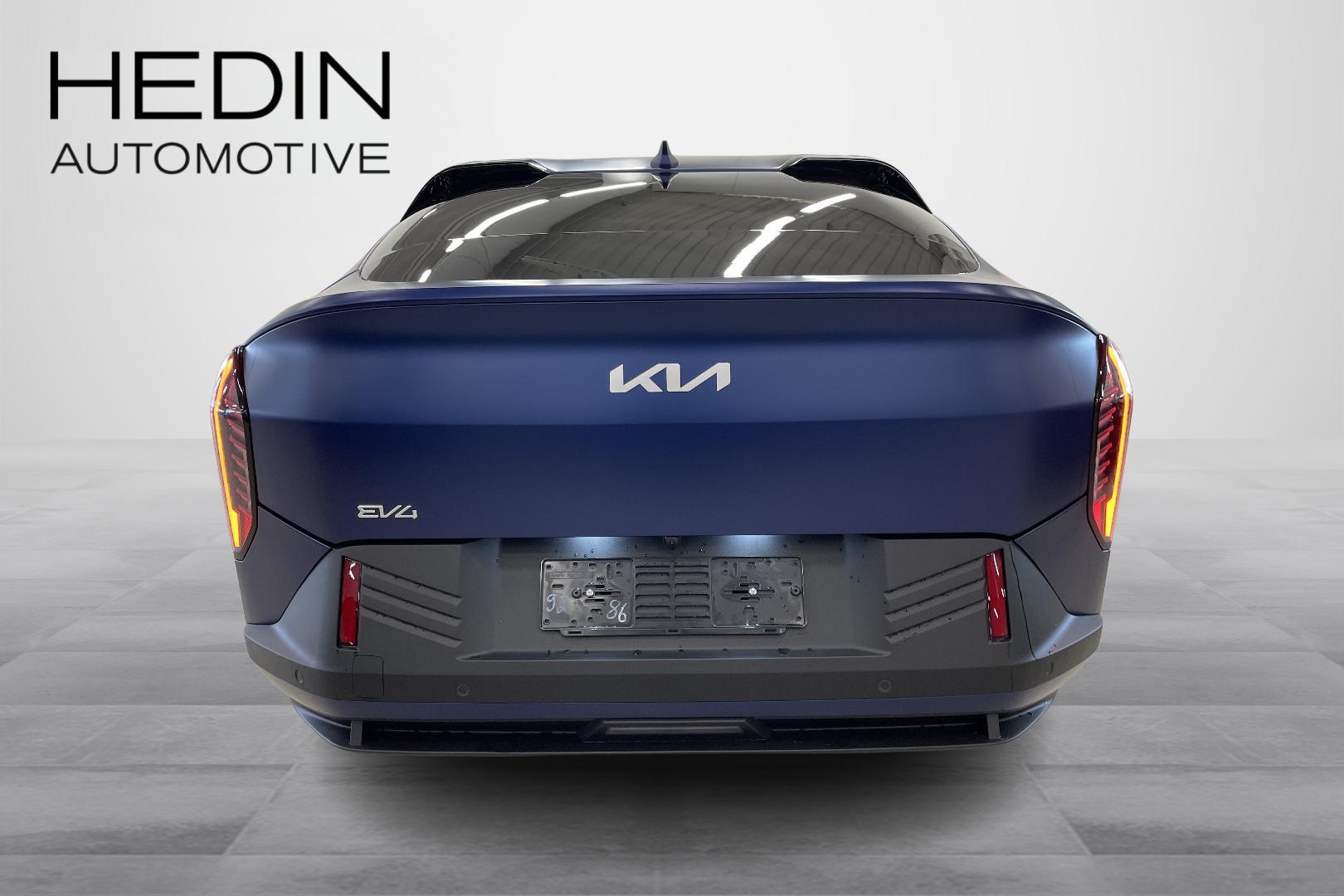 Kia EV4 3